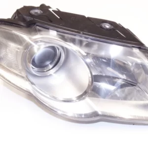 Фар десен 3C0941006J за VW Passat 6