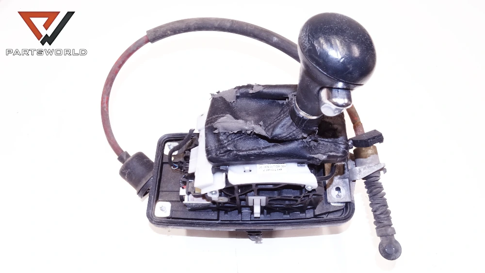 Избирач скорости с жило 4f1713041p за audi a6 (4f,c6) quattro 3.0 tdi 224 hp (combi) Избирач скорости с жило 4f1713041p за audi a6 (4f,c6) quattro 3.0 tdi 224 hp (combi)