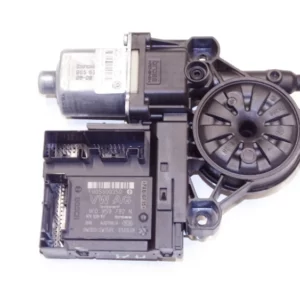 Машинка ел стъкло предна дясна 1k0959792n за vw passat 6 variant (b6.3c5) 1.4 tsi ecofuel 150 hp cdga (combi)