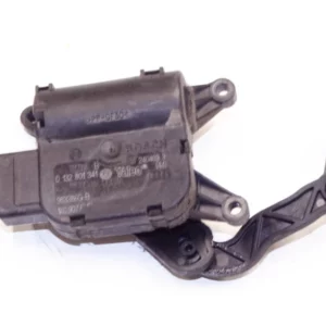 Моторче клапа парно 0132801341 за vw touran 1.9 tdi 105 hp avq (minivan)