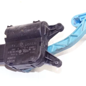 Моторче клапа парно  0132801343 за vw touran 1.9 tdi 105 hp avq (minivan)