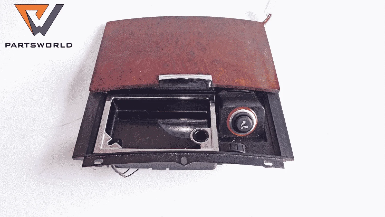 Пепелник централен за VW Touareg 2.5 TDI (R5) 174 hp (7L) (SUV)