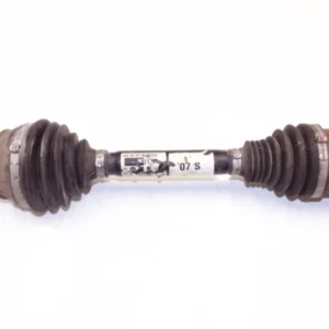 Полуоска дясна 8K0407271Q за AUDI A4 (B8 8K) 2.0 TDI 143 hp (Avant) - Image 1