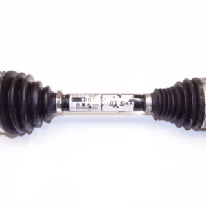 Полуоска лява 8K0407271Q за AUDI A4 (B8 8K) 2.0 TDI 143 hp (Avant) - Image 1