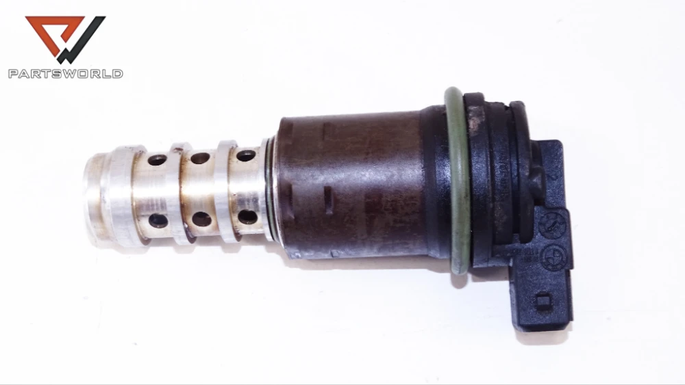 Соленоиден клапан за Bmw 7-series (e65) 4.4 I 333 Hp (sedan) Dsc03317_partsworld