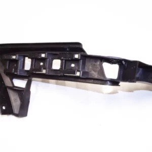 Водач задна броня ляв  1t0807375 за vw touran 1.9 tdi 105 hp avq (minivan)