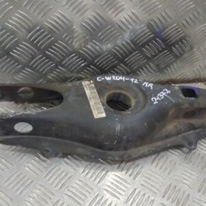 Носач Mercedes C350 CDI W204 2012г.(заден десен)