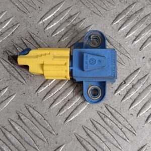 Сензор врата VW Passat B6 2006г.(преден десен)