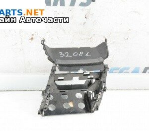 Централна конзола за Mercedes-Benz M-Class SUV (W164) (07.2005 - 12.2012)