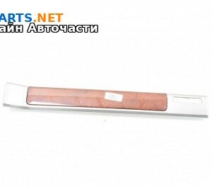 Интериорна лайсна за Volkswagen Touareg SUV I (10.2002 - 01.2013), 4+1 вр., джип