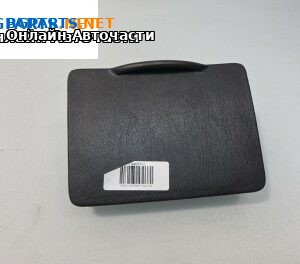 Пепелник за Toyota Corolla E12 Hatchback (11.2001 - 02.2007)