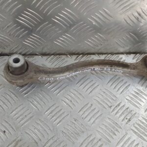 Носач Mercedes C200 CDI W204 2009г.(заден ляв)