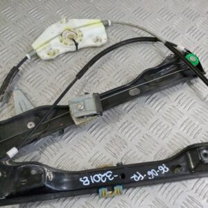 Стъклоповдигач врата VW Passat B6 2006г.(преден десен)