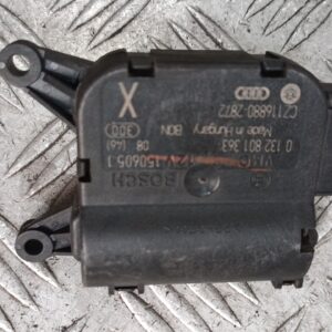 Моторче клапа парно VW Passat B6 2005г.