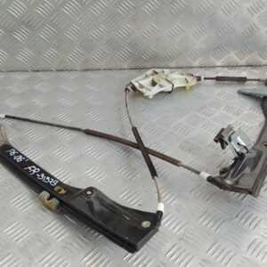 Стъклоповдигач VW Passat B6 2006г.(преден десен)