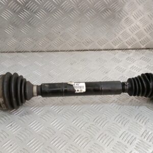 Полуоска VW Passat B6 2.0TDI 140hp 2006г.(предна дясна)