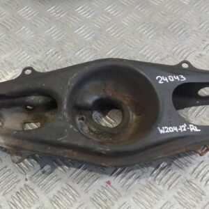 Носач Mercedes C250 CDI W204 2012г.(заден ляв)