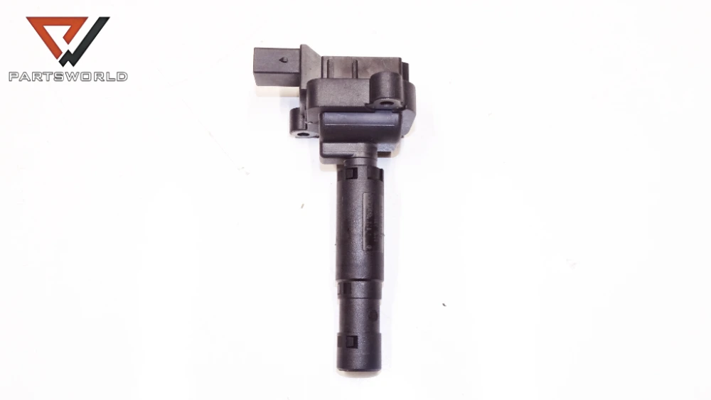 Бобина А0001502580 за mercedes-benz c-class (w204) c 180 1.8 kompressor 156 hp (sedan) Бобина А0001502580 за mercedes-benz c-class (w204) c 180 1.8 kompressor 156 hp (sedan)