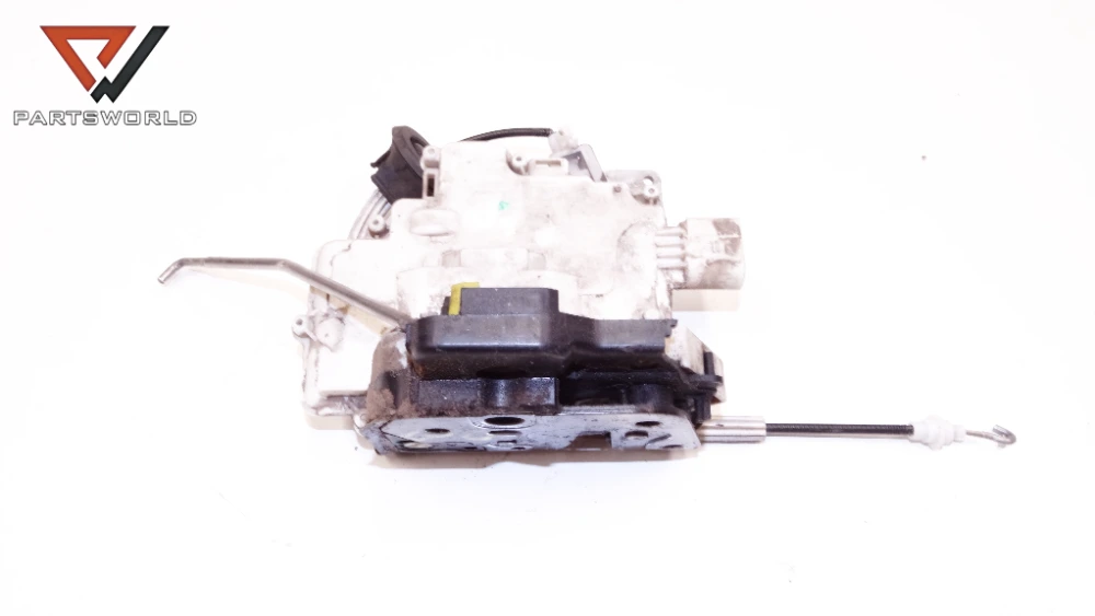 Брава врата предна дясна 4f1837016 за audi a6 (4f,c6) quattro 3.0 tdi 224 hp (combi)