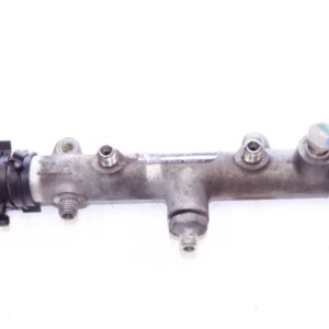 Горивна рейка с датчик 059130090j за audi a6 (4f,c6) quattro 3.0 tdi 224 hp (sedan)