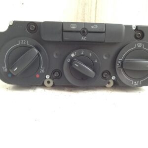 Панел климатроник за VW Passat B6 /2005-2010/ EB