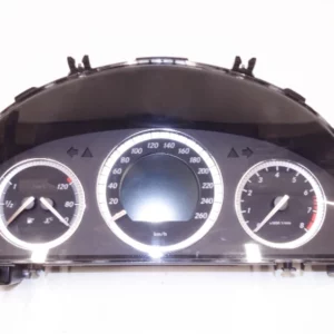 Километраж a2045403648 за mercedes-benz c-class (w204) c 180  1.8 kompressor 156 hp (sedan)