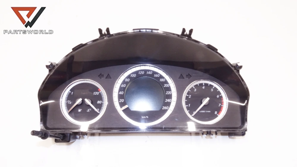 Километраж a2045403648 за mercedes-benz c-class (w204) c 180 1.8 kompressor 156 hp (sedan)