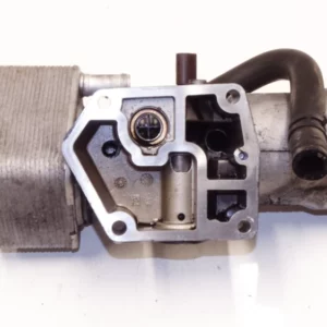 Конзола маслен филтър с охладител 045115389j за audi a4 (b8 8k) 2.0 tdi 143 hp (avant)