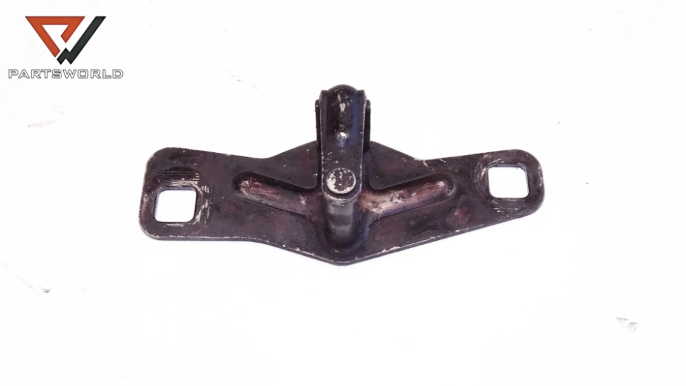 Насрещник брава заден капак за audi a6 (4f,c6) quattro 3.0 tdi 224 hp (sedan) Насрещник брава заден капак за audi a6 (4f,c6) quattro 3.0 tdi 224 hp (sedan)