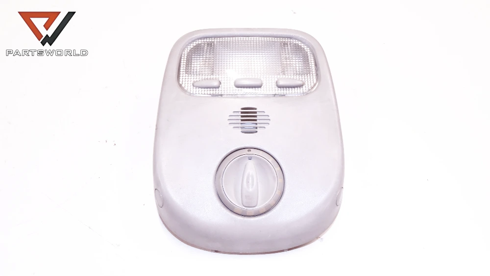 Плафон централен за peugeot 407 sw 1.6 hdi 136hp sportwagon