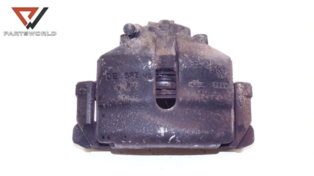 Спирачен апарат преден десен за vw touran 1.9 tdi 105 hp avq (minivan) Спирачен апарат преден десен за vw touran 1.9 tdi 105 hp avq (minivan)